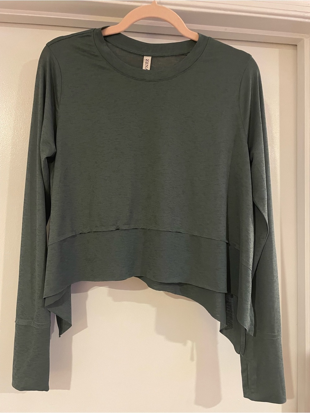 Zenana Long-Sleeve Cropped Athletic Top with High-Low Raw Hem - Small